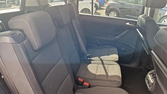 Volkswagen Touran image 4