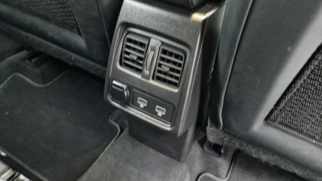 Renault Captur image 6
