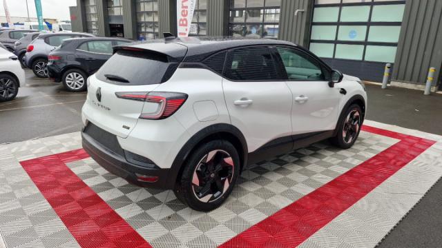 Renault Captur image 1