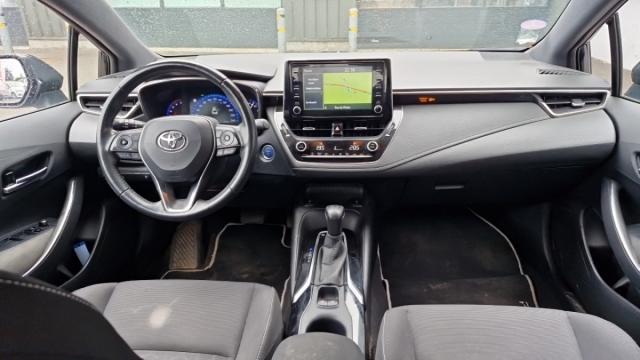 Toyota Corolla image 6