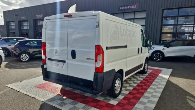 Peugeot Boxer image 2