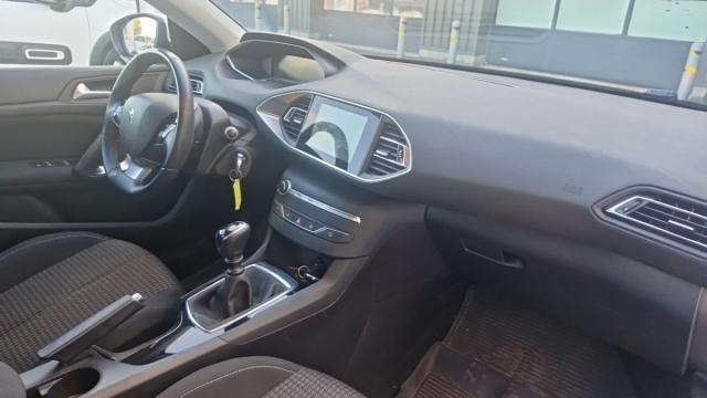 Peugeot 308 Sw image 5