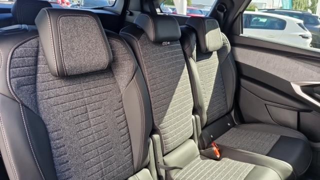 Peugeot 5008 image 3