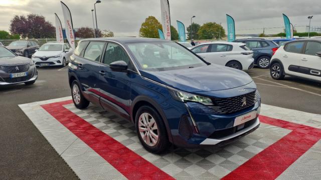Peugeot 5008 image 2