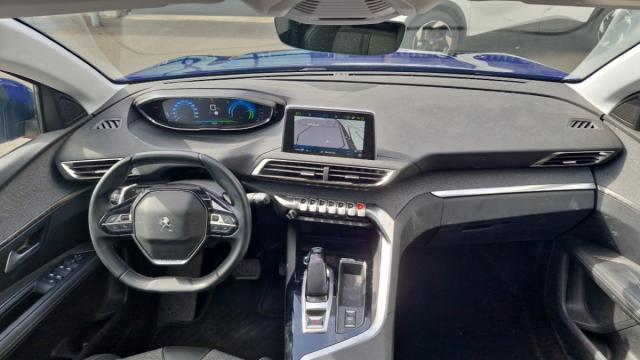 Peugeot 3008 image 4