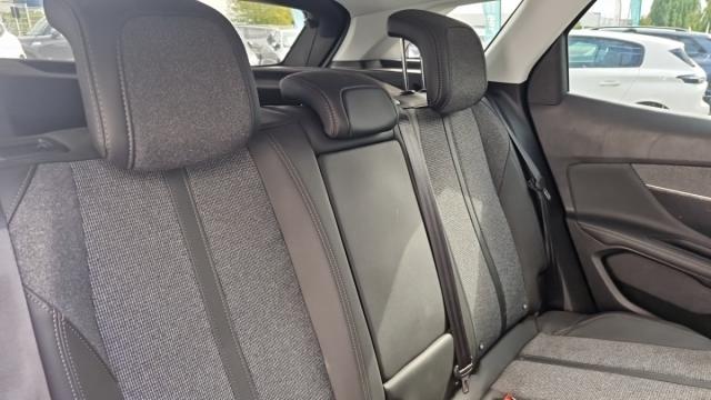Peugeot 3008 image 5