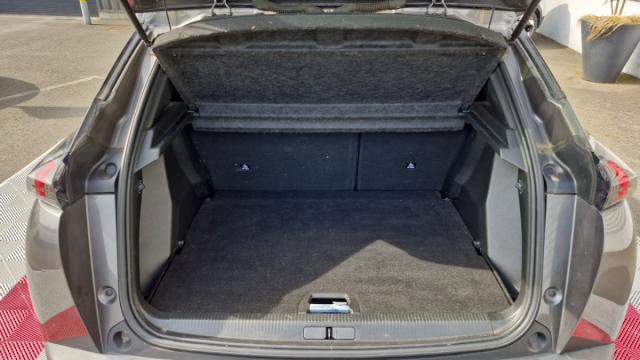 Peugeot 2008 image 4