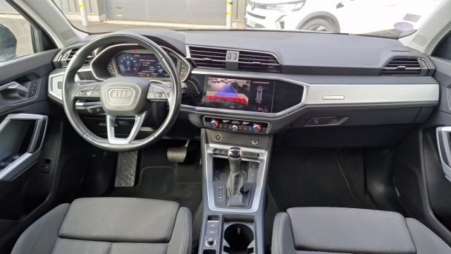 Audi Q3 image 8