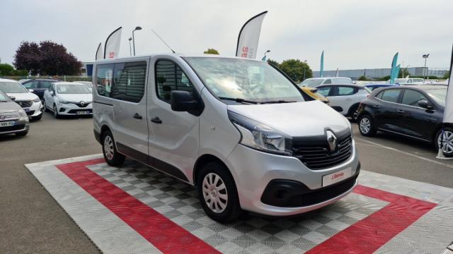 Renault Trafic image 8