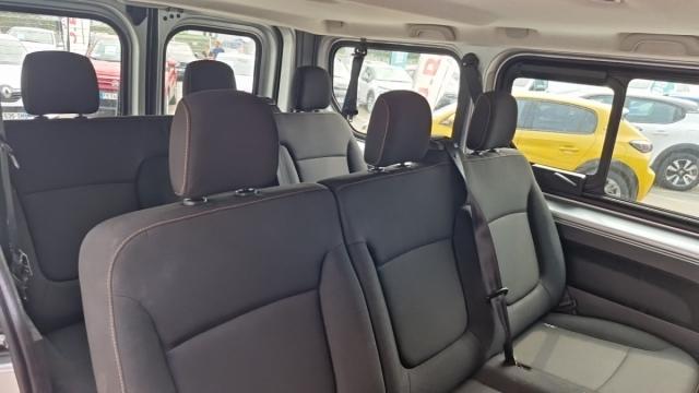Renault Trafic image 7