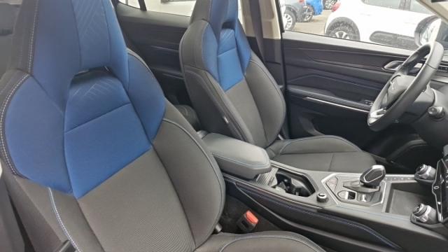 Lynk & Co 01 image 4