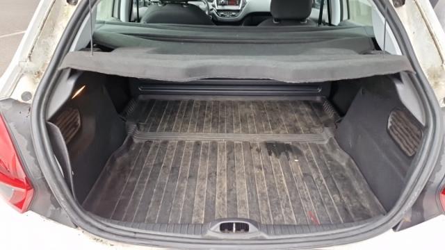 Peugeot 208 Affaire image 6