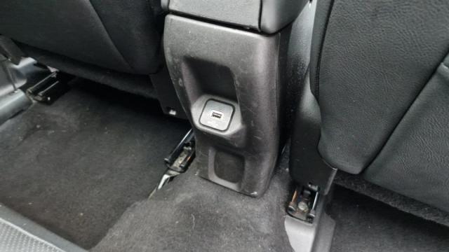 Jeep Renegade image 2