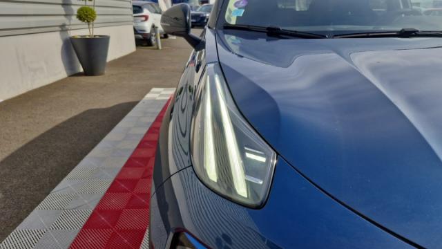 Lynk & Co 01 image 2