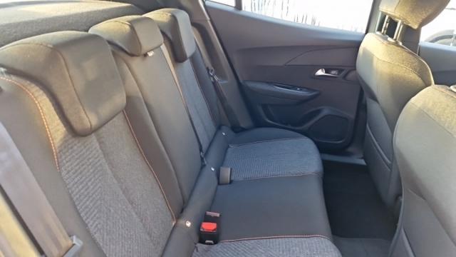 Peugeot 2008 image 1