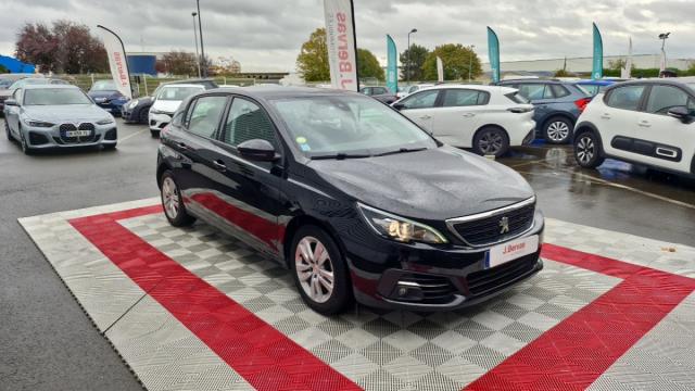 Peugeot 308 image 2