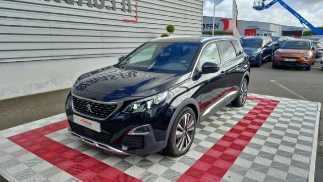 Peugeot 5008 image 2