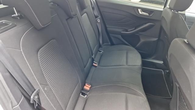 Ford Focus image 4