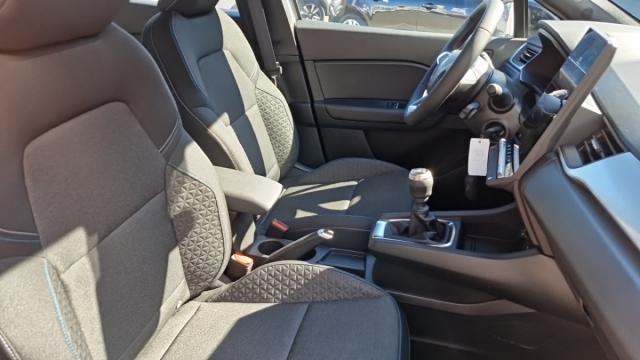 Renault Captur image 1