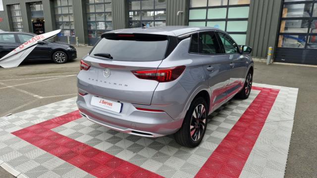 Opel Grandland image 1