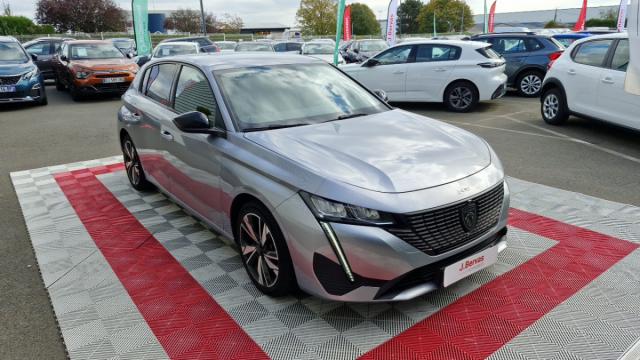 Peugeot 308 image 2