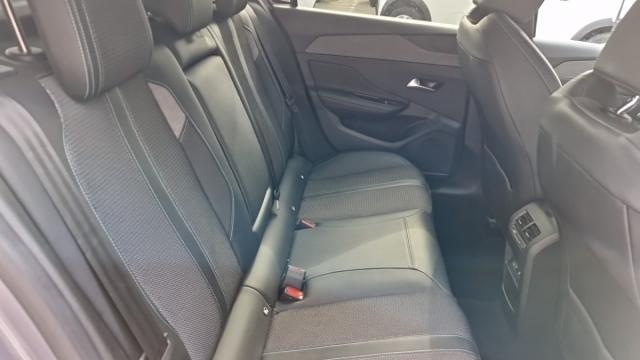 Peugeot 308 image 5