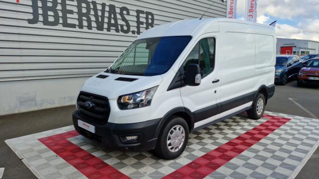 Ford Transit image 6
