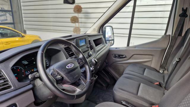 Ford Transit image 5
