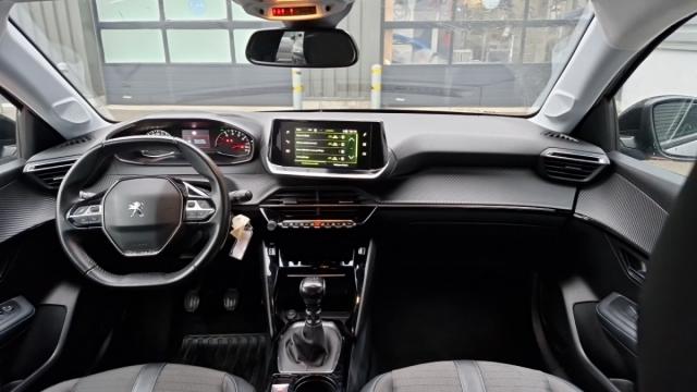 Peugeot 208 image 4
