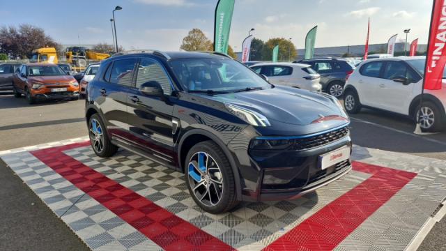 Lynk & Co 01 image 6