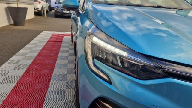 Renault Clio image 9