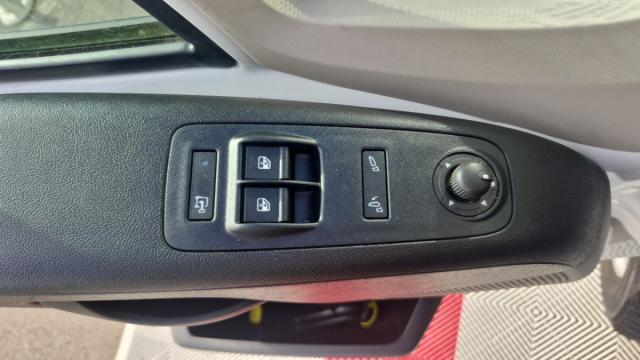 Peugeot Boxer image 9