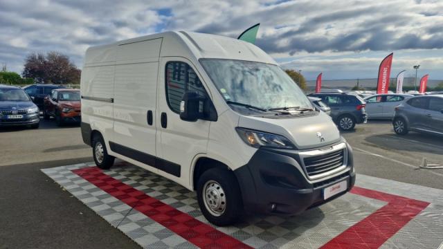 Peugeot Boxer image 1