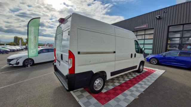 Peugeot Boxer image 8