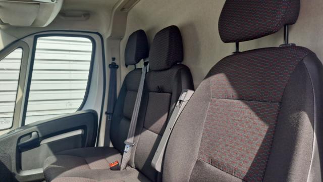 Peugeot Boxer image 6