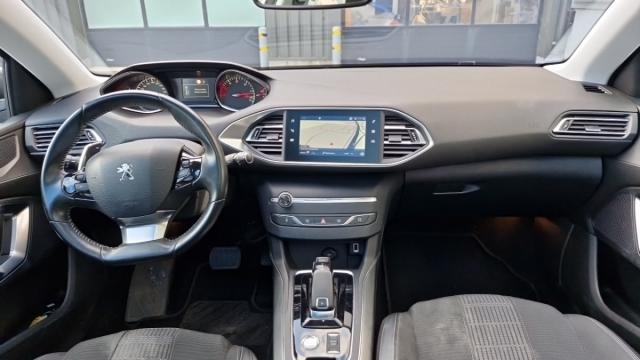 Peugeot 308 image 7
