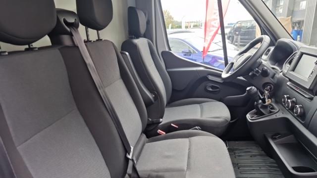 Renault Master image 6