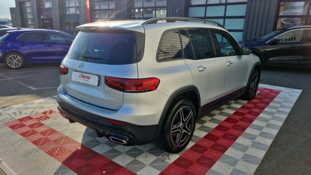 Mercedes Benz Glb image 2