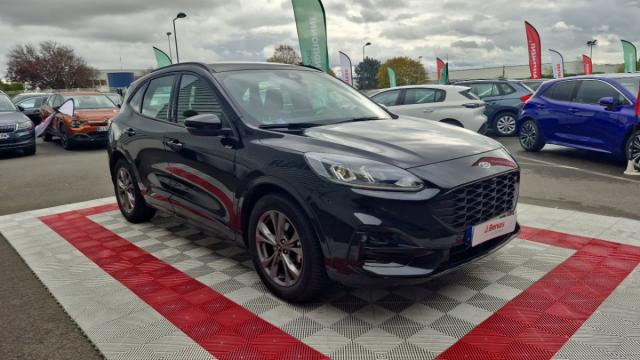 Ford Kuga image 2
