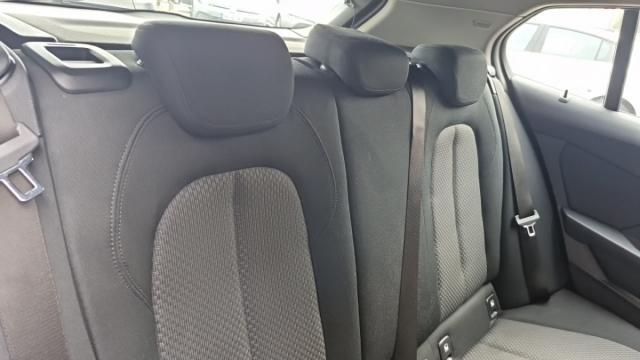 Bmw Série 1 image 2