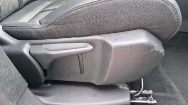 Peugeot 5008 image 9