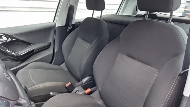 Peugeot 208 Affaire image 7