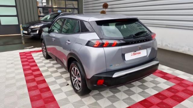 Peugeot 2008 image 3