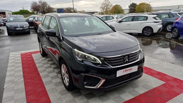 Peugeot 5008 image 8