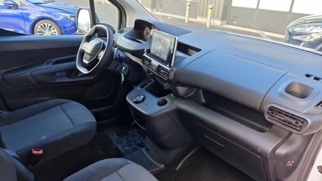 Peugeot Partner image 8