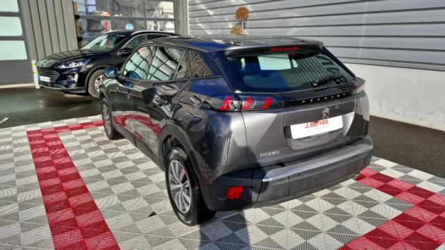 Peugeot 2008 image 9