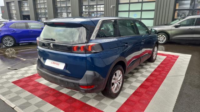 Peugeot 5008 image 3