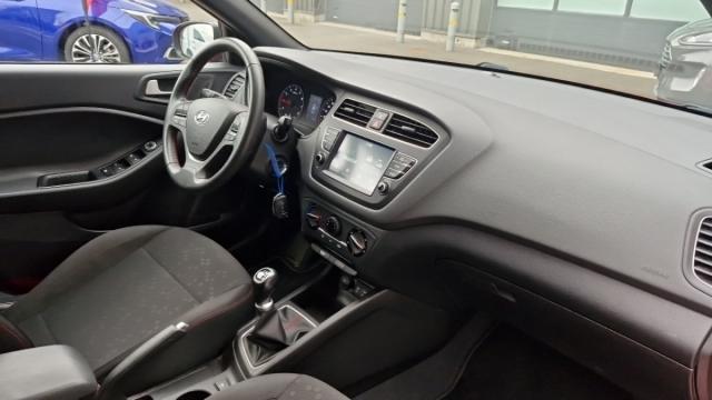 Hyundai I20 image 2