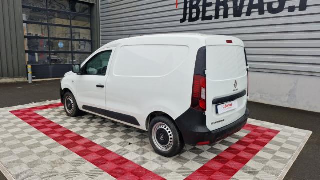 Renault Express Van image 7