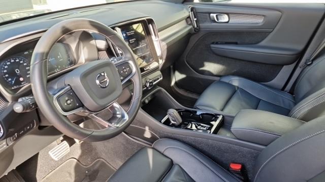 Volvo Xc40 image 4